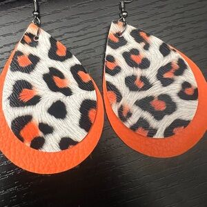 Dangle earrings